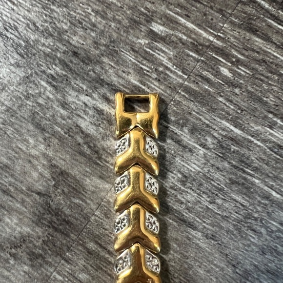 Vintage CROTON Women's Diamond Quartz Japan Two Tone Watch - Picture 4 of 7